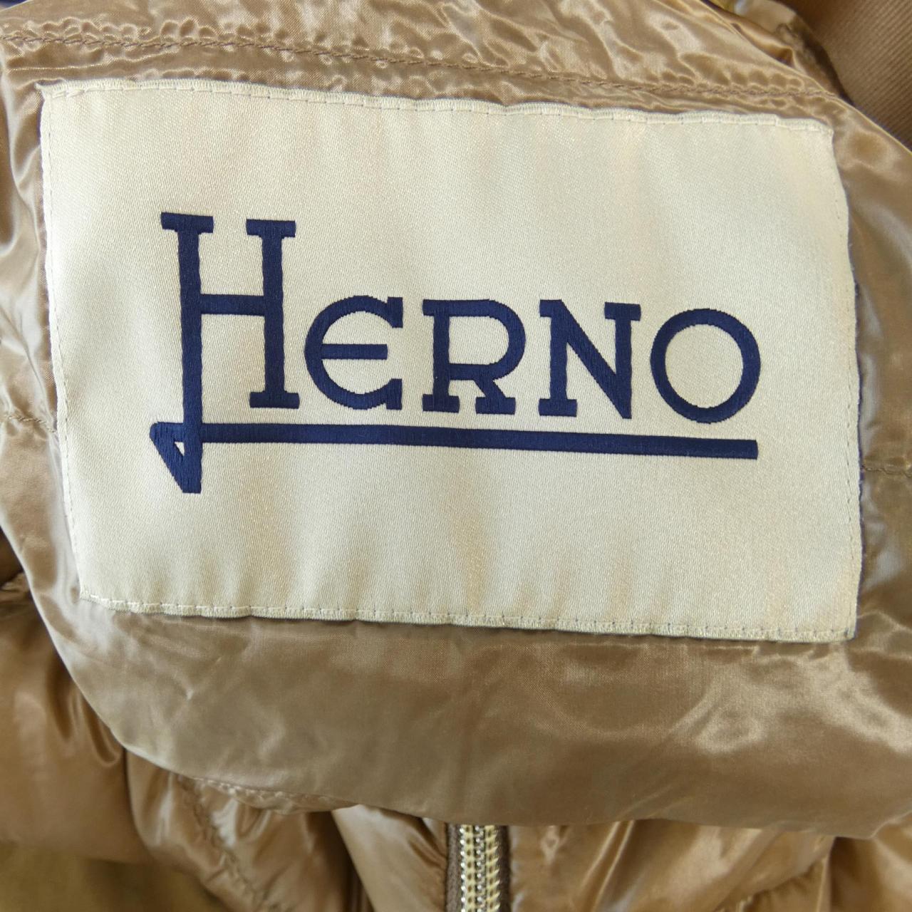 Herno羽絨夾克