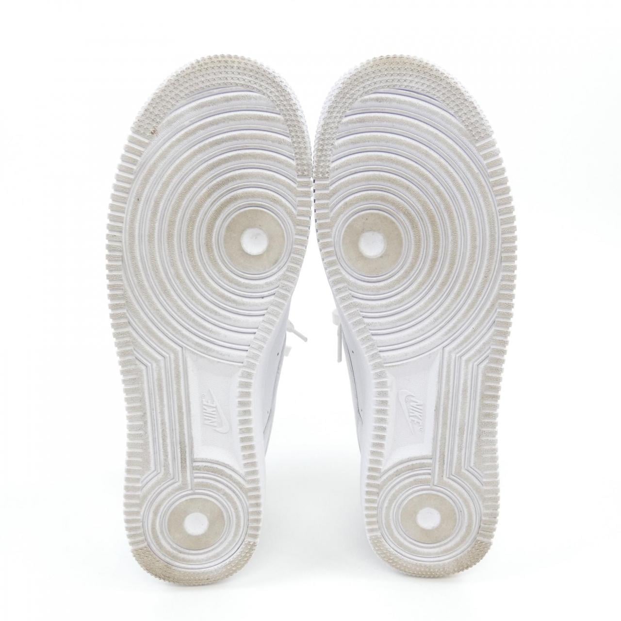 ナイキ NIKE スニーカー