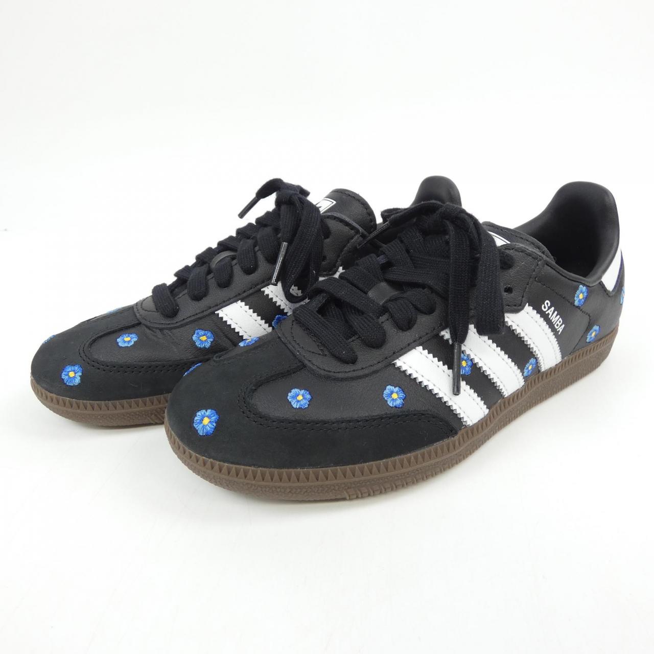 アディダス ADIDAS IF4397 スニーカー