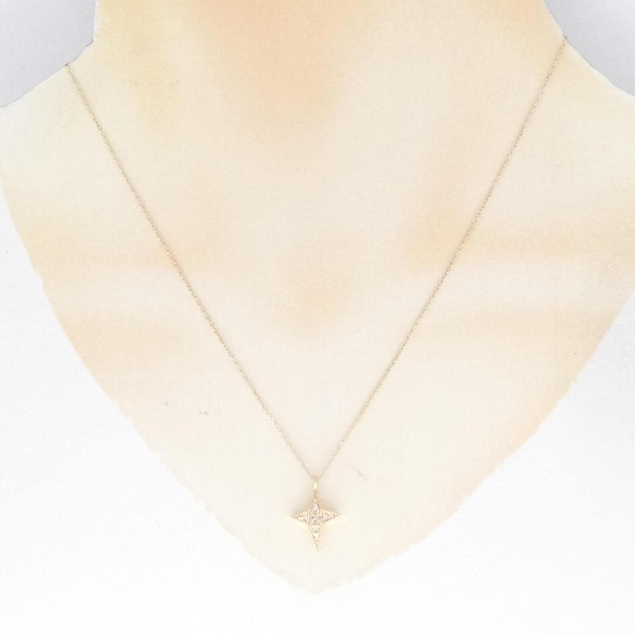 K10YG Diamond necklace