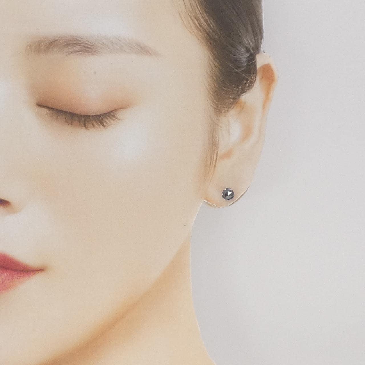 PT900 ダイヤモンド ピアス 1.00CT