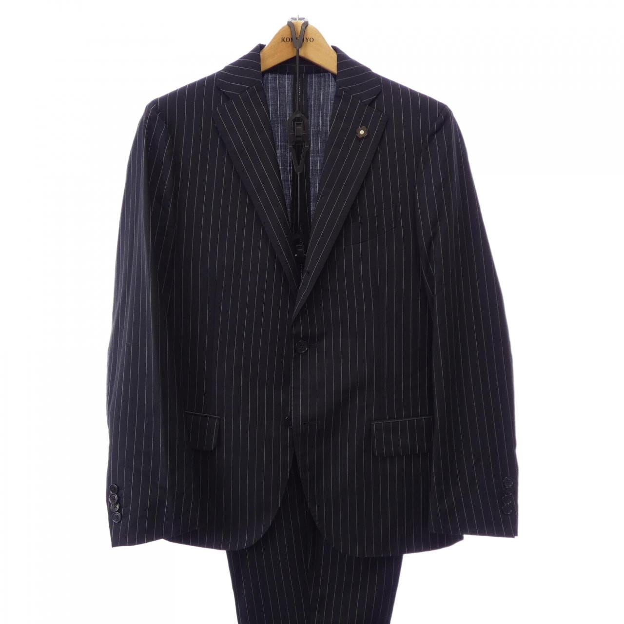 ラルディーニ LARDINI スーツ