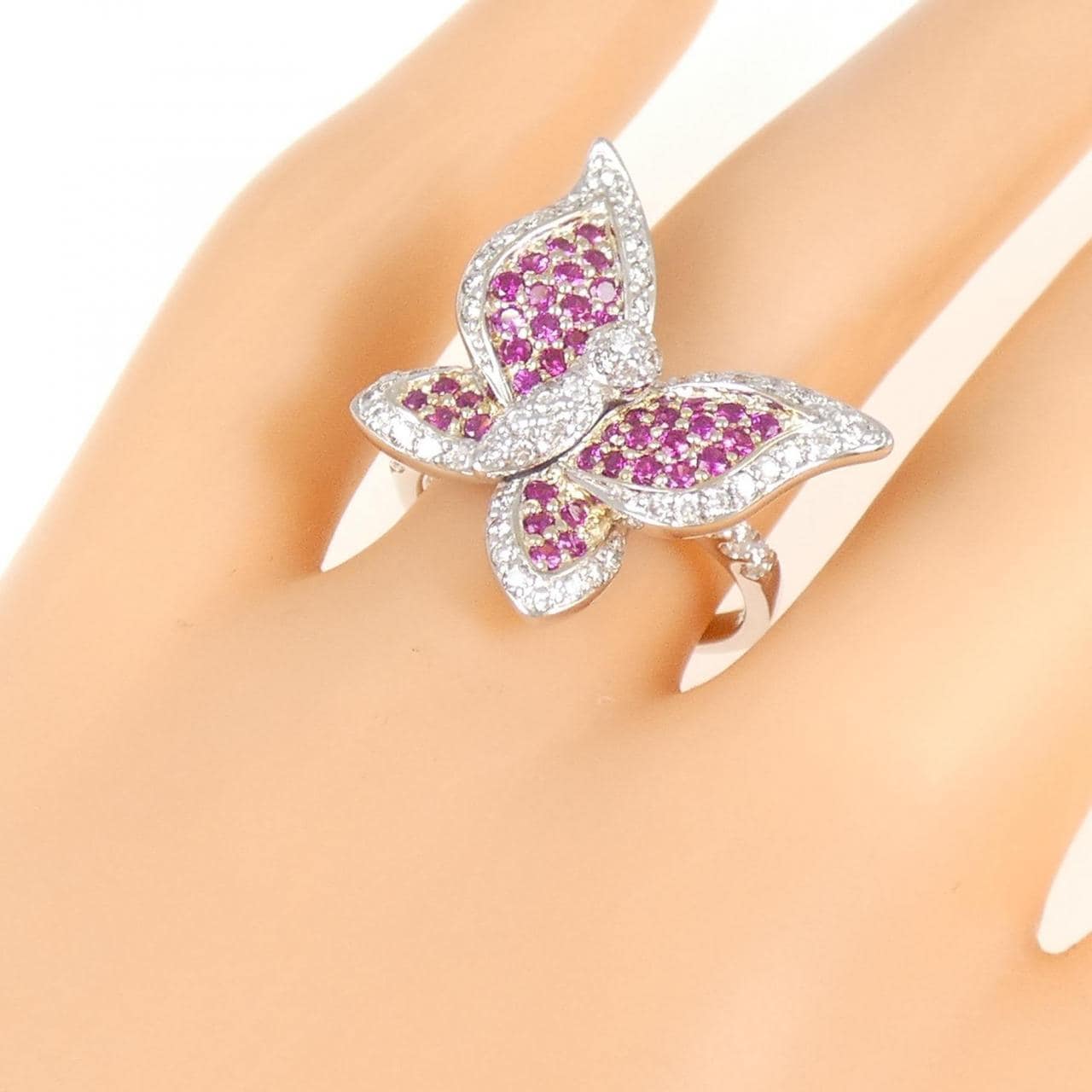 K18WG バタフライ ルビー リング 0.55CT
