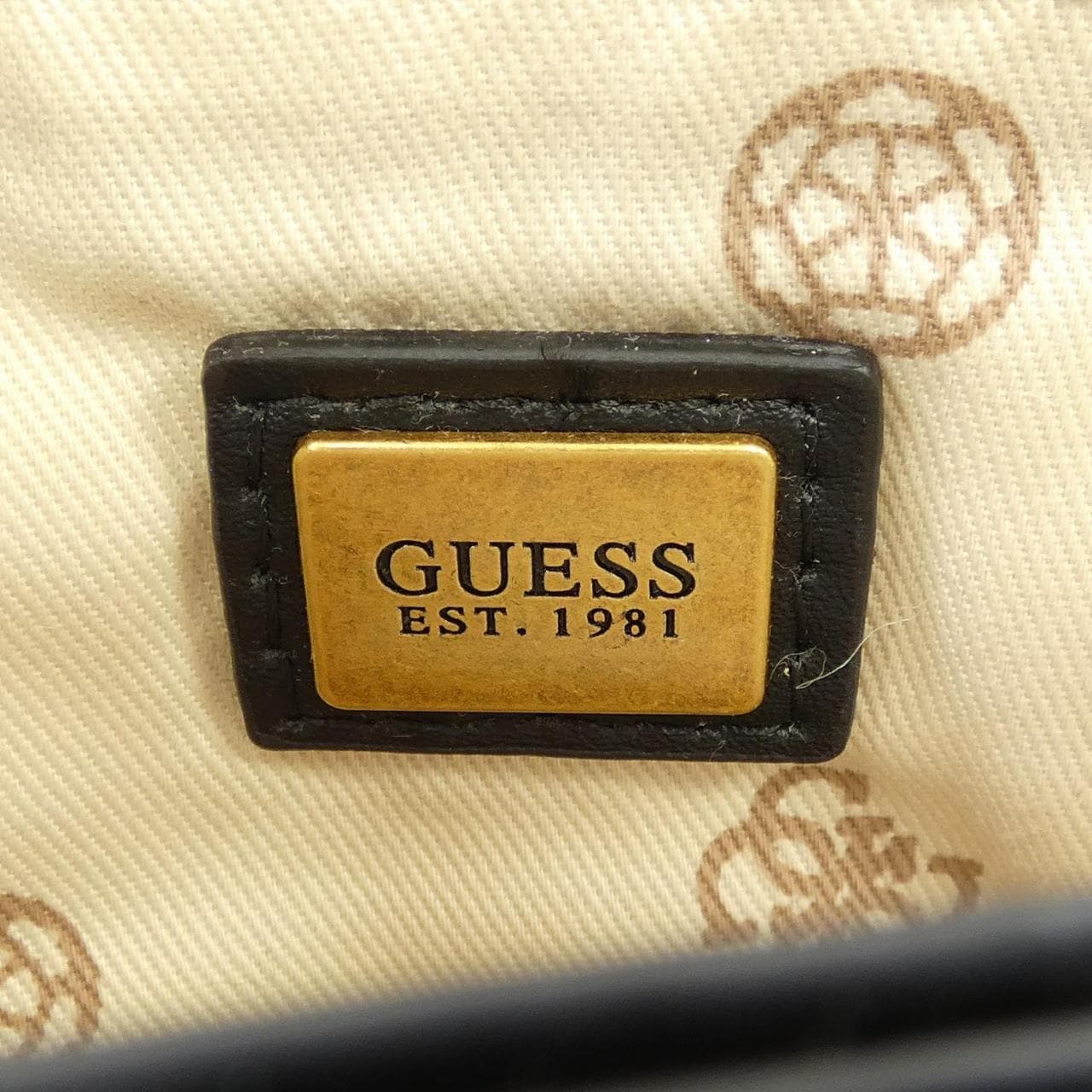 ゲス GUESS BAG