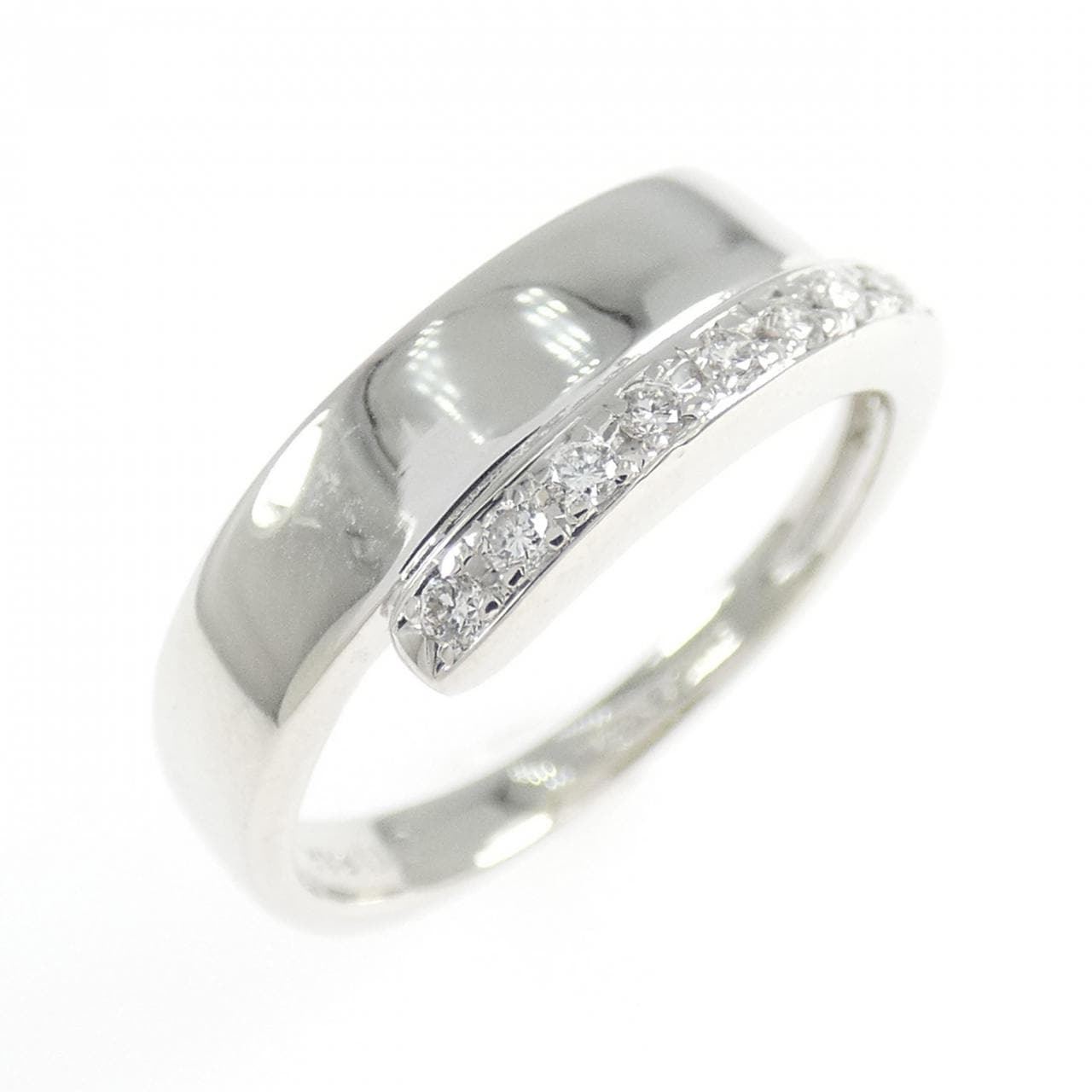 ヴァンドーム ダイヤモンド リング 0.10CT