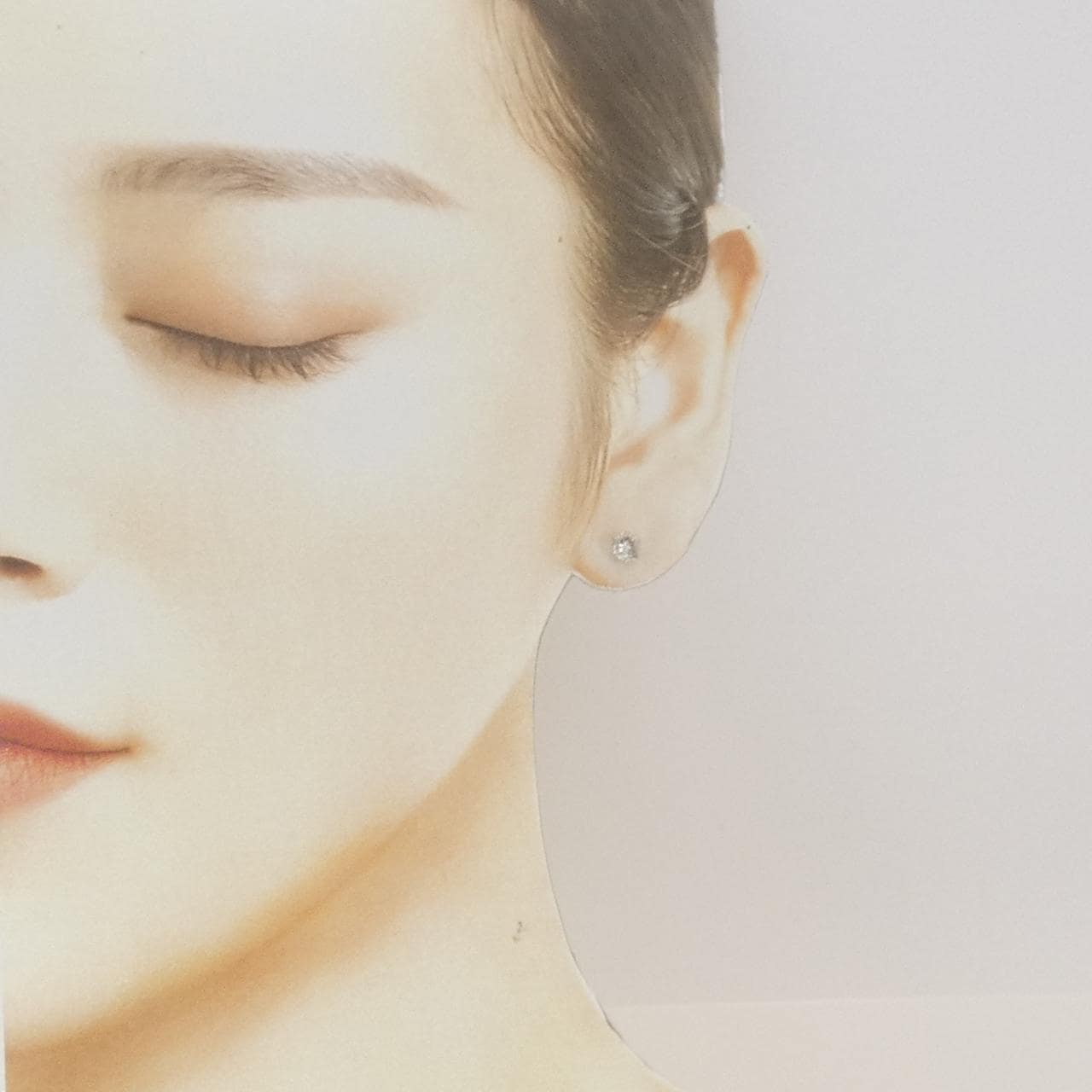 PT900 ソリティア ダイヤモンド ピアス 0.440CT 片耳