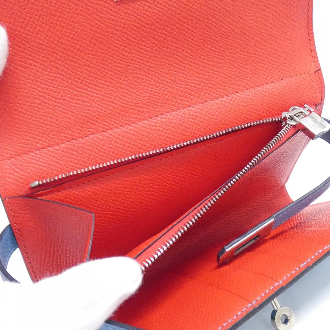 エルメス ケリー ディプライアント ミディアム ヴェルソ 073628CK 財布