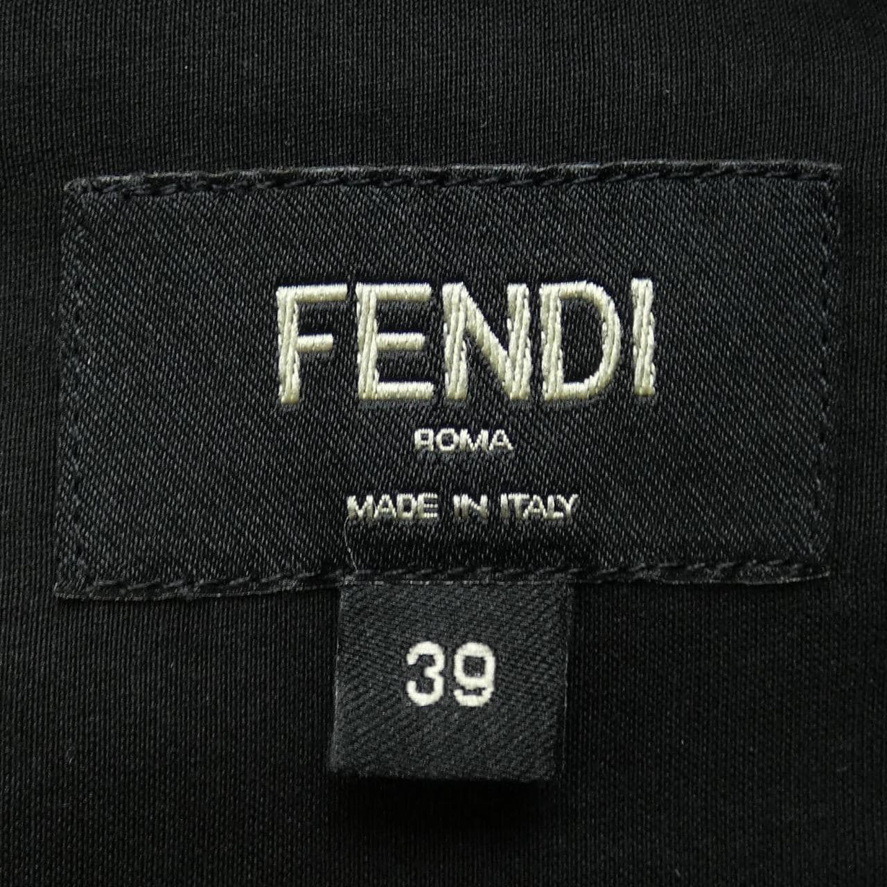 フェンディ FENDI FS0585 A9RT シャツ