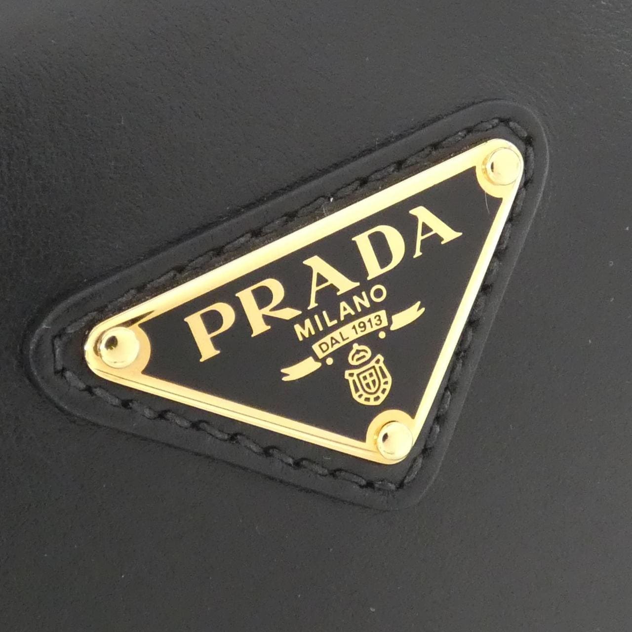 Prada 1BC194肩背包