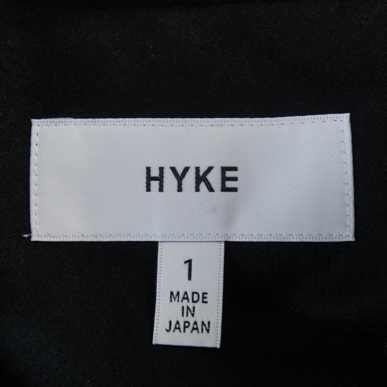 HYKE trench coat