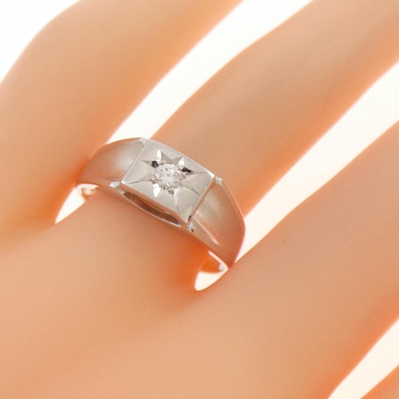 K14WG ダイヤモンド リング 0.08CT