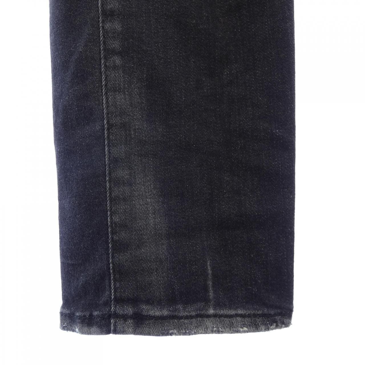 ディースクエアード DSQUARED2 S74LB1180 ジーンズ