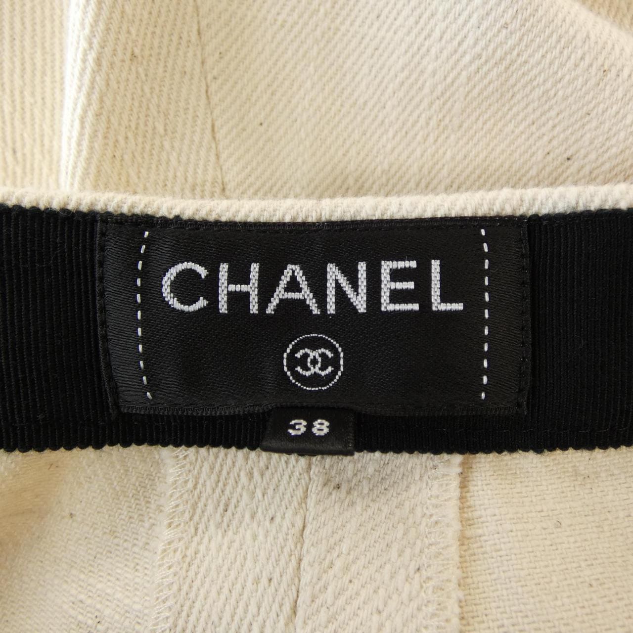 シャネル CHANEL P70593V62000 ショートパンツ