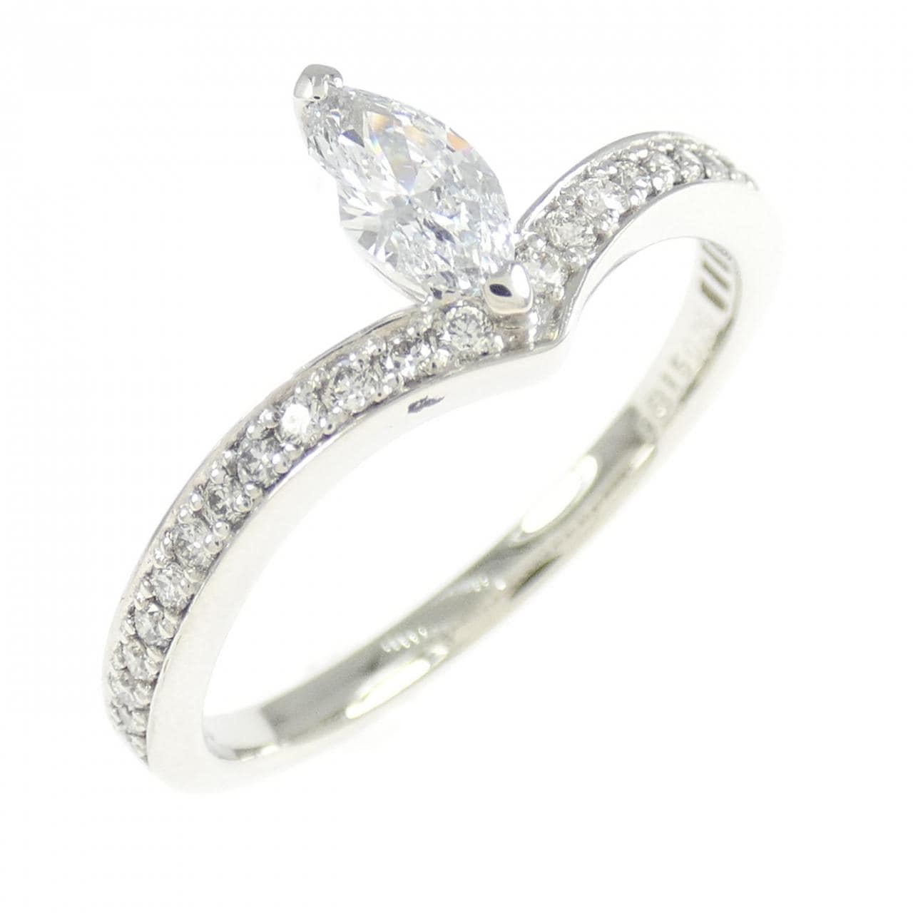PT900 ダイヤモンド リング 0.315CT D IF マーキスカット