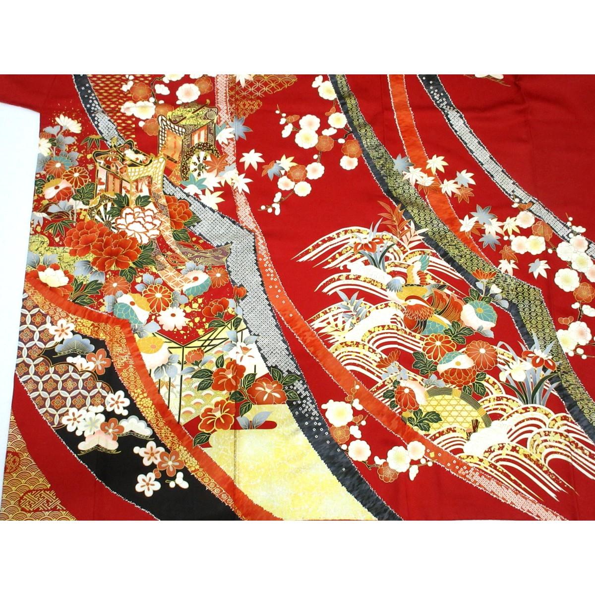 振袖　友禅金彩加工　刺繍入り　きもの・長襦袢　２点セット