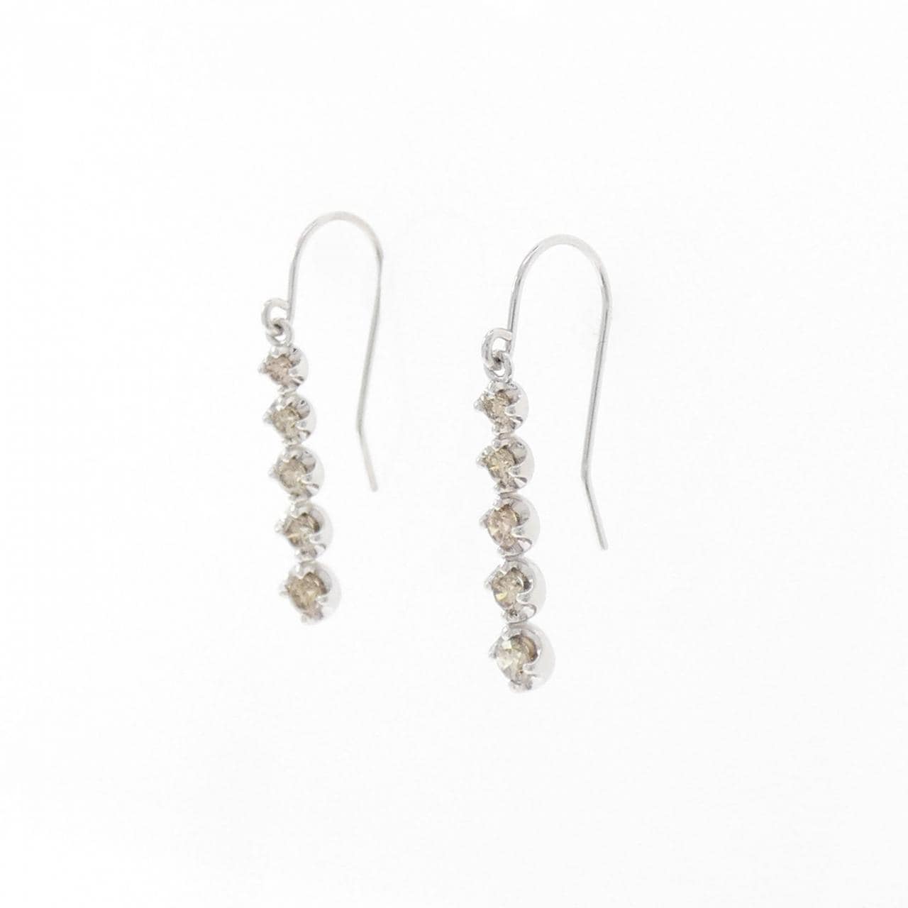 PT900/PT950 ダイヤモンド ピアス 0.30CT
