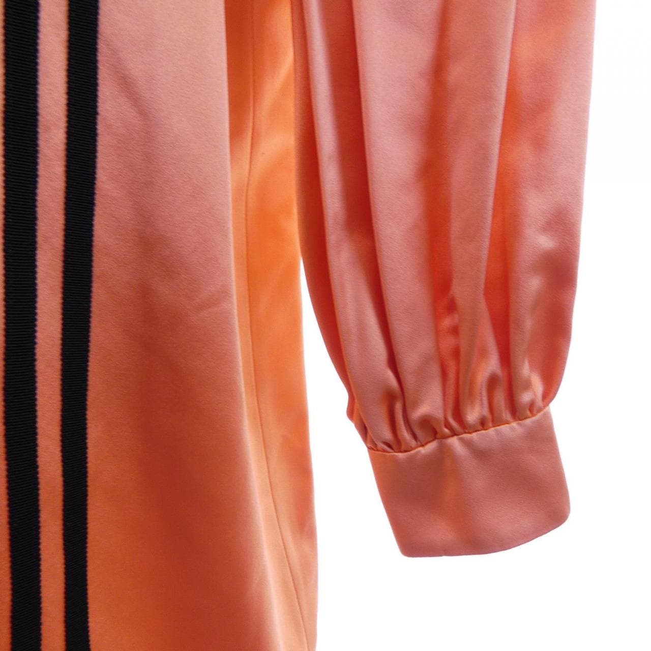 グッチ GUCCI ADIDAS 723272 ZHS84 ワンピース