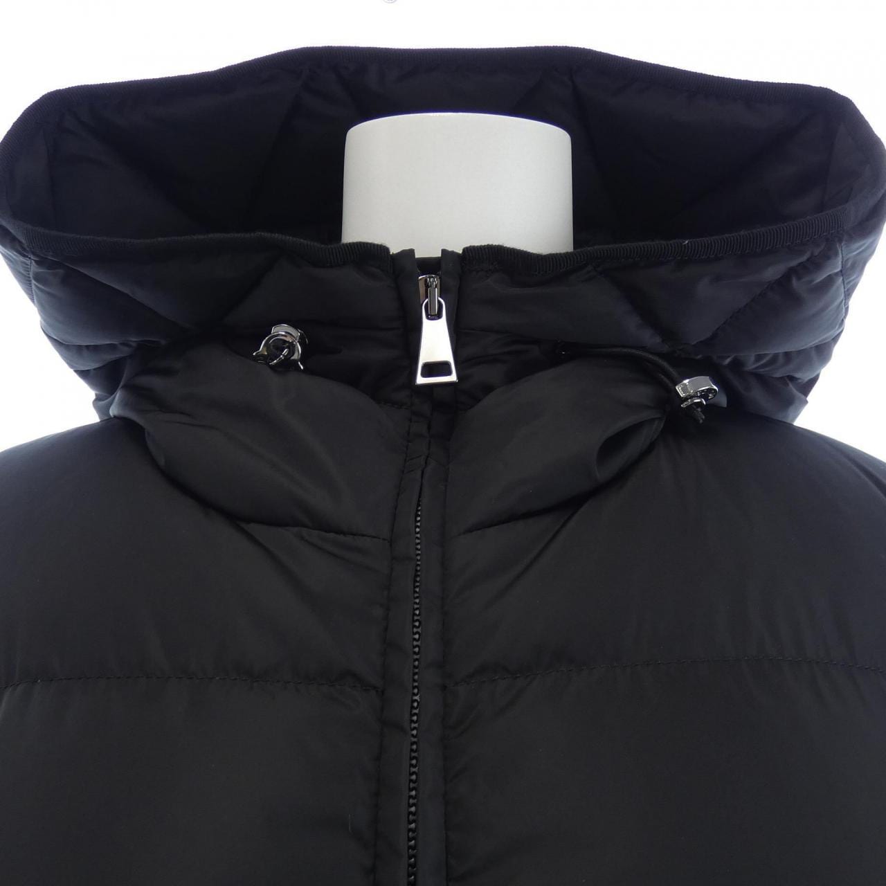 モンクレール MONCLER AVOCETTE ダウンコート