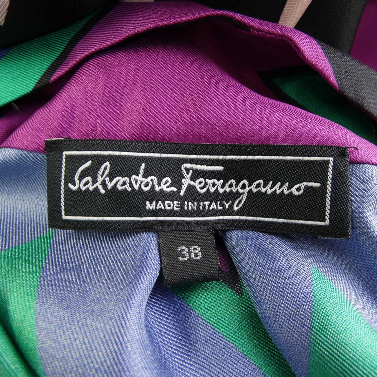 サルヴァトーレフェラガモ SALVATORE FERRAGAMO シャツ