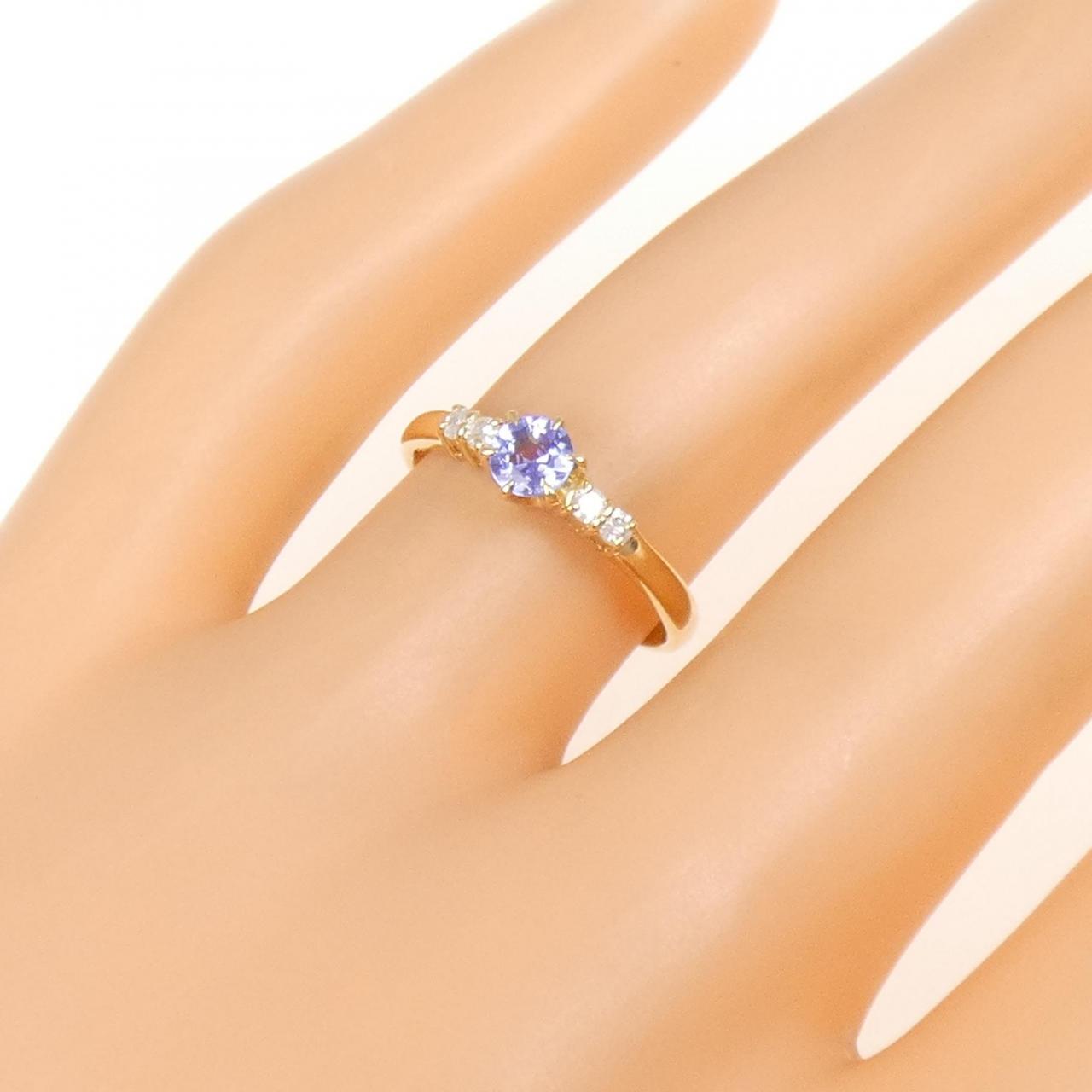 K18YG Tanzanite ring