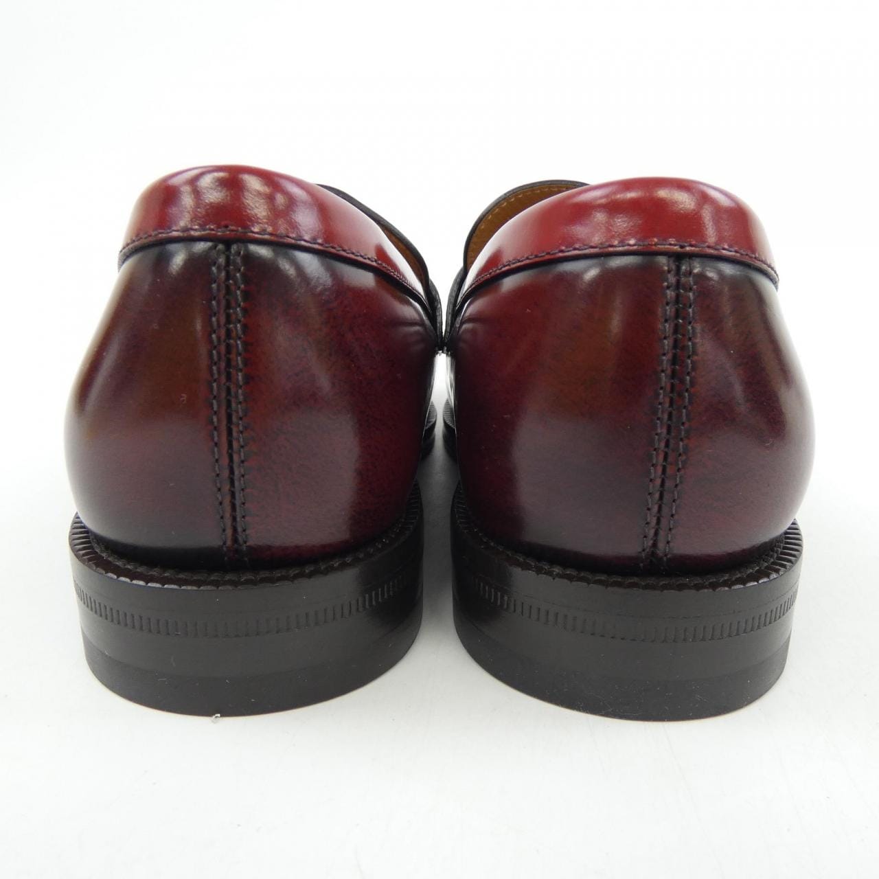 ルイヴィトン LOUIS VUITTON ケンジントンラインローファー シューズ