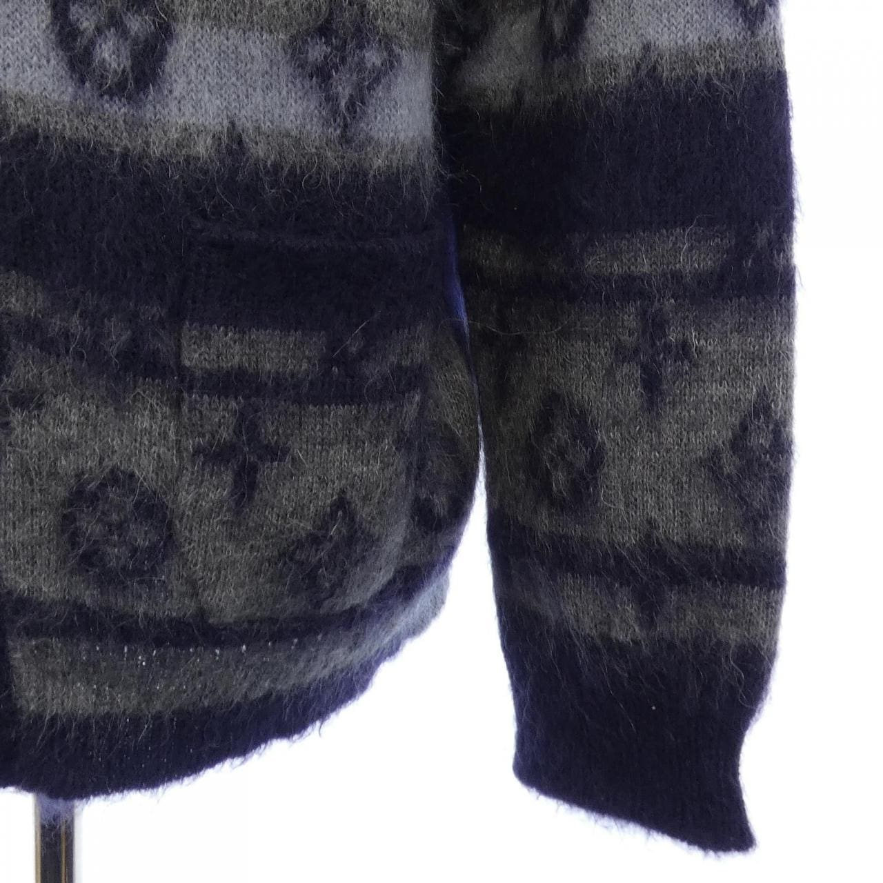 ルイヴィトン LOUIS VUITTON HQN46WNE5 カーディガン