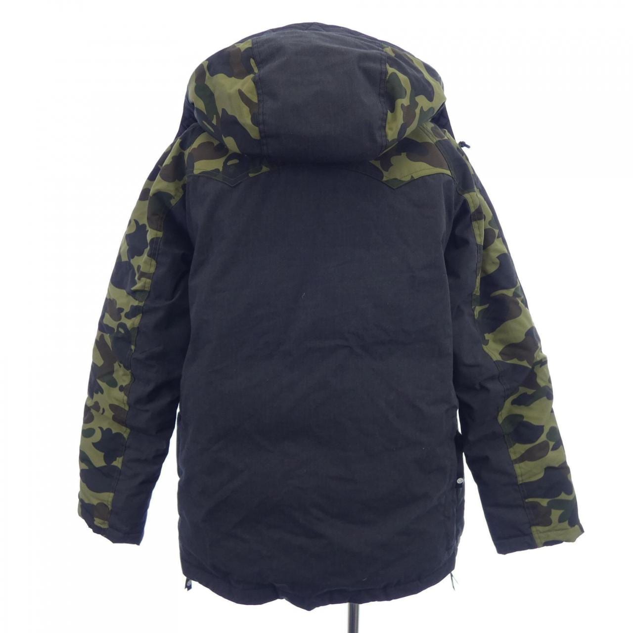 アベイシングエイプ A BATHING APE 001DNK731902C NANGA ダウンジャケット