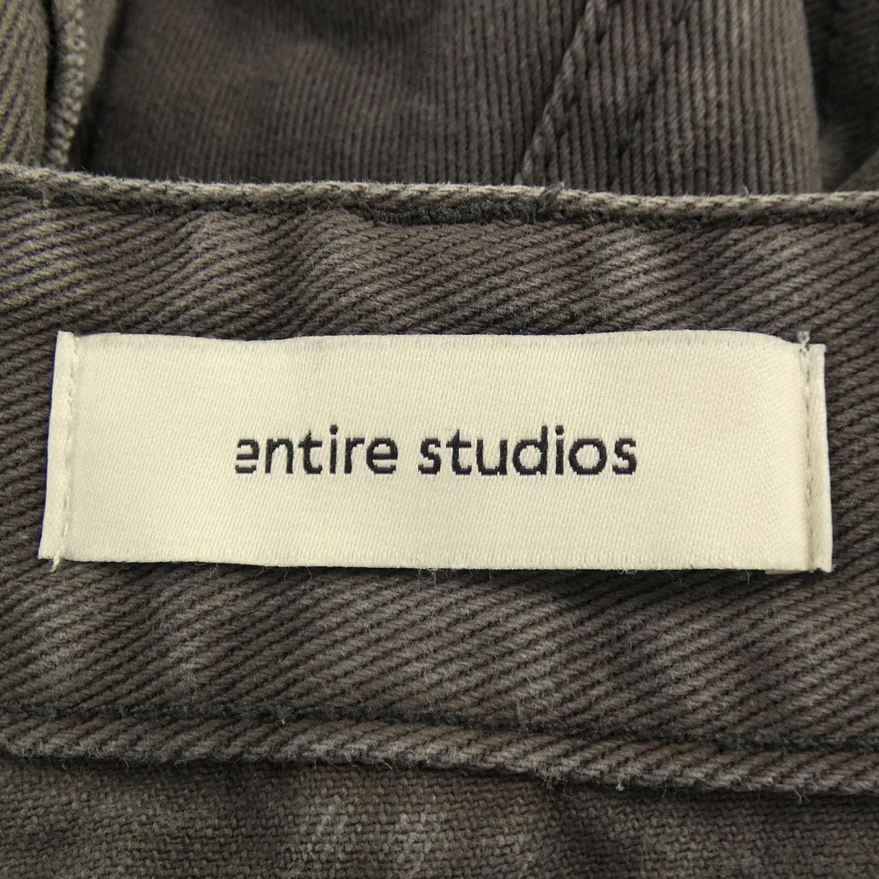 ENTIRE STUDIOS ジーンズ