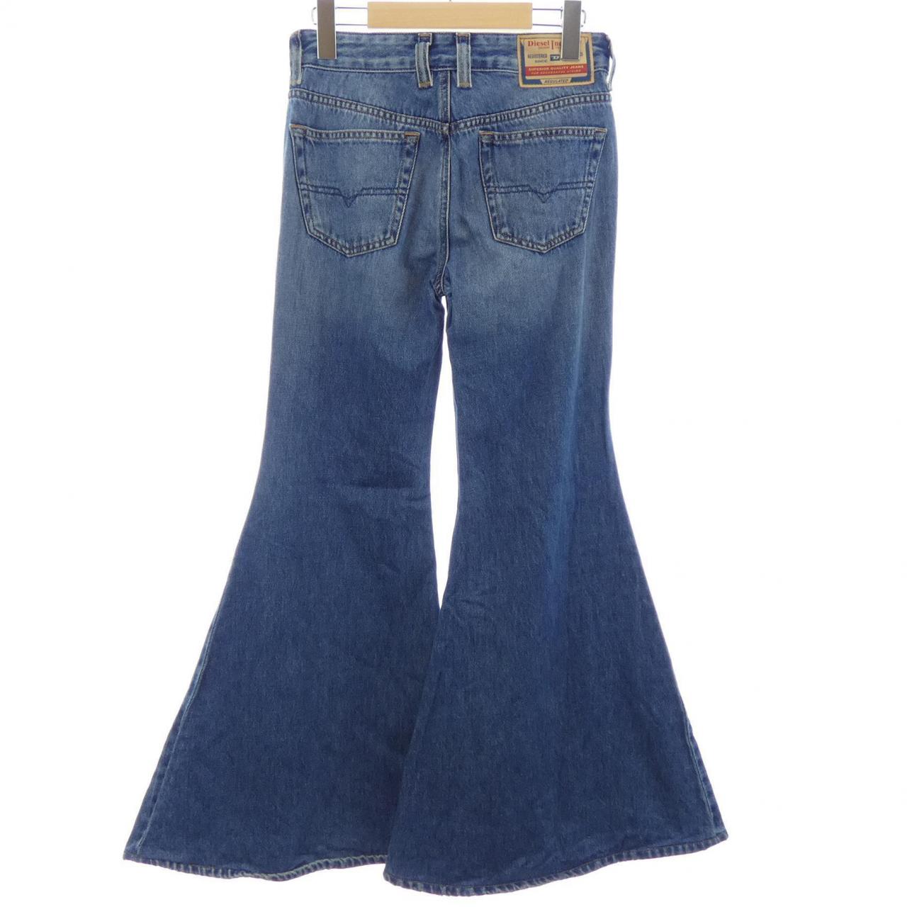 ディーゼル DIESEL A09M56 D-BLESS ジーンズ
