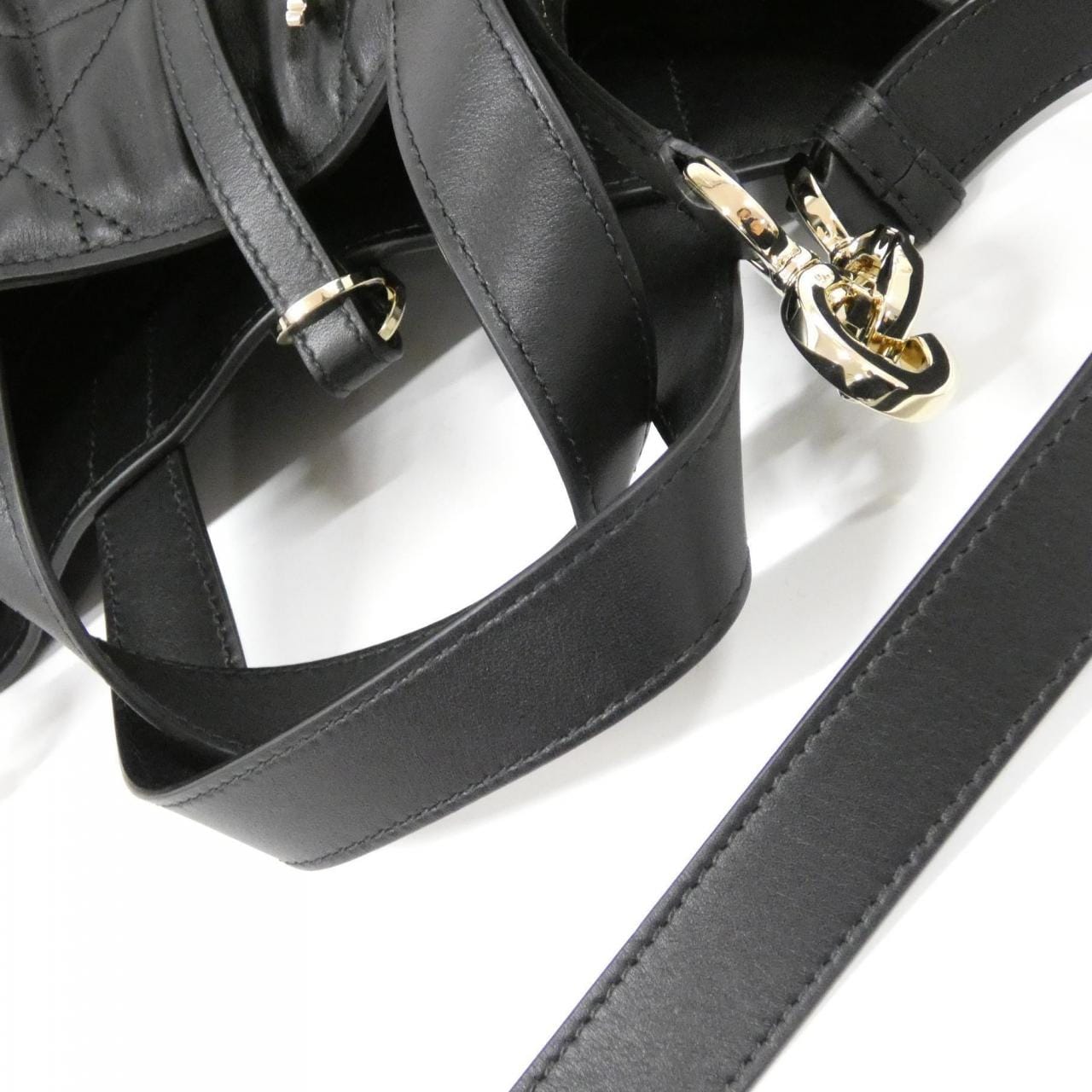 クリスチャンディオール ディオール トゥジュール ミディアム M2836OSNW バッグ