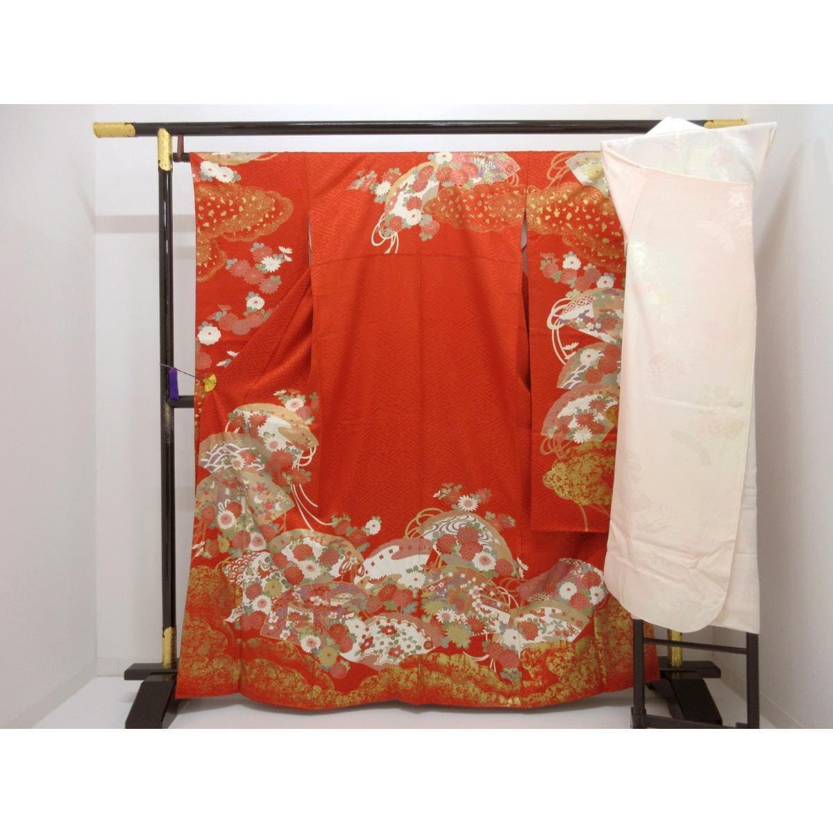 振袖　友禅金彩加工　きもの・長襦袢　２点セット