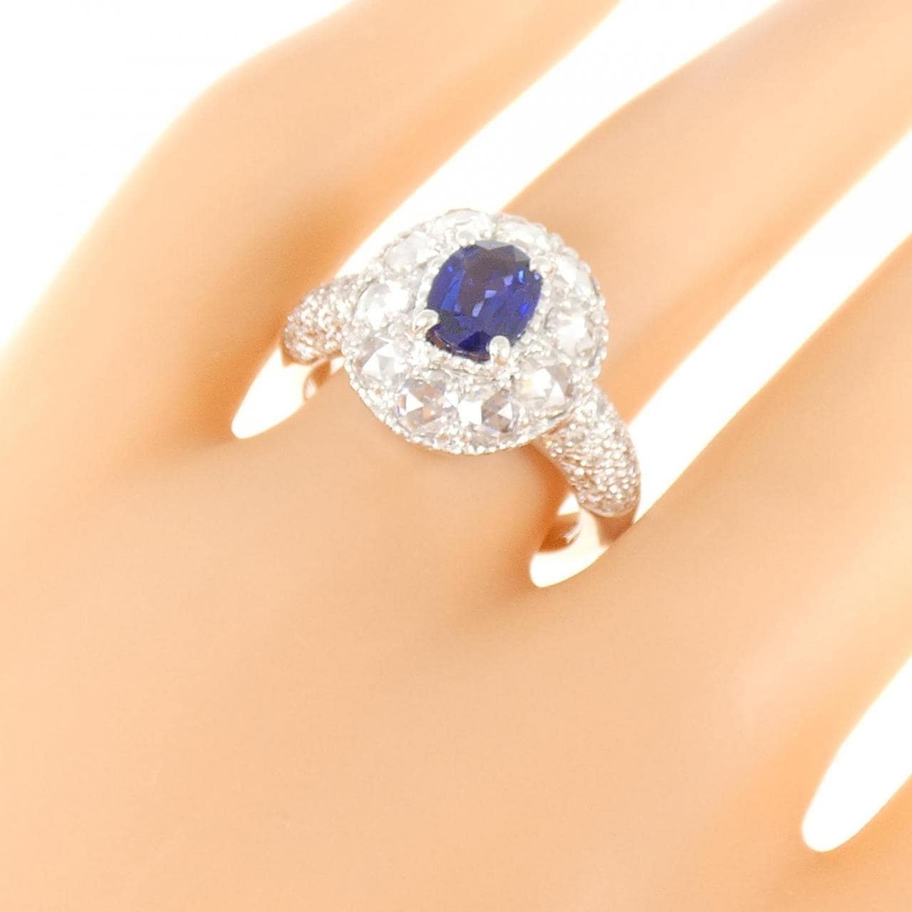 モワード サファイヤ リング 0.961CT
