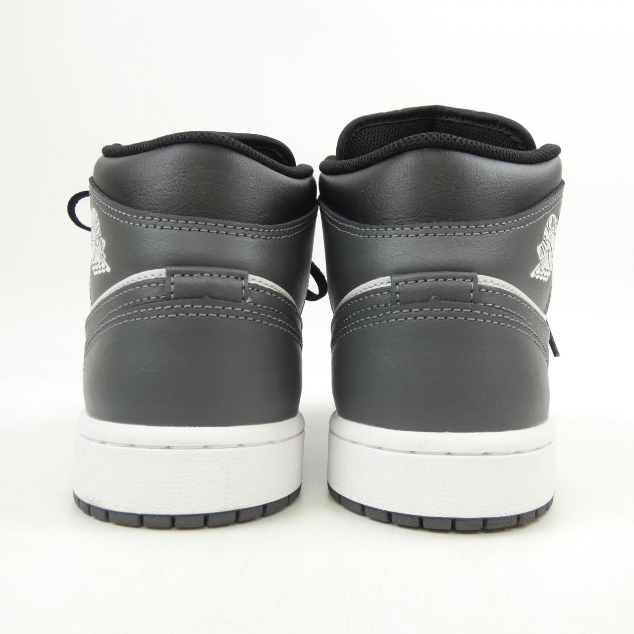 エアジョーダン AIR JORDAN DQ8426-001 スニーカー