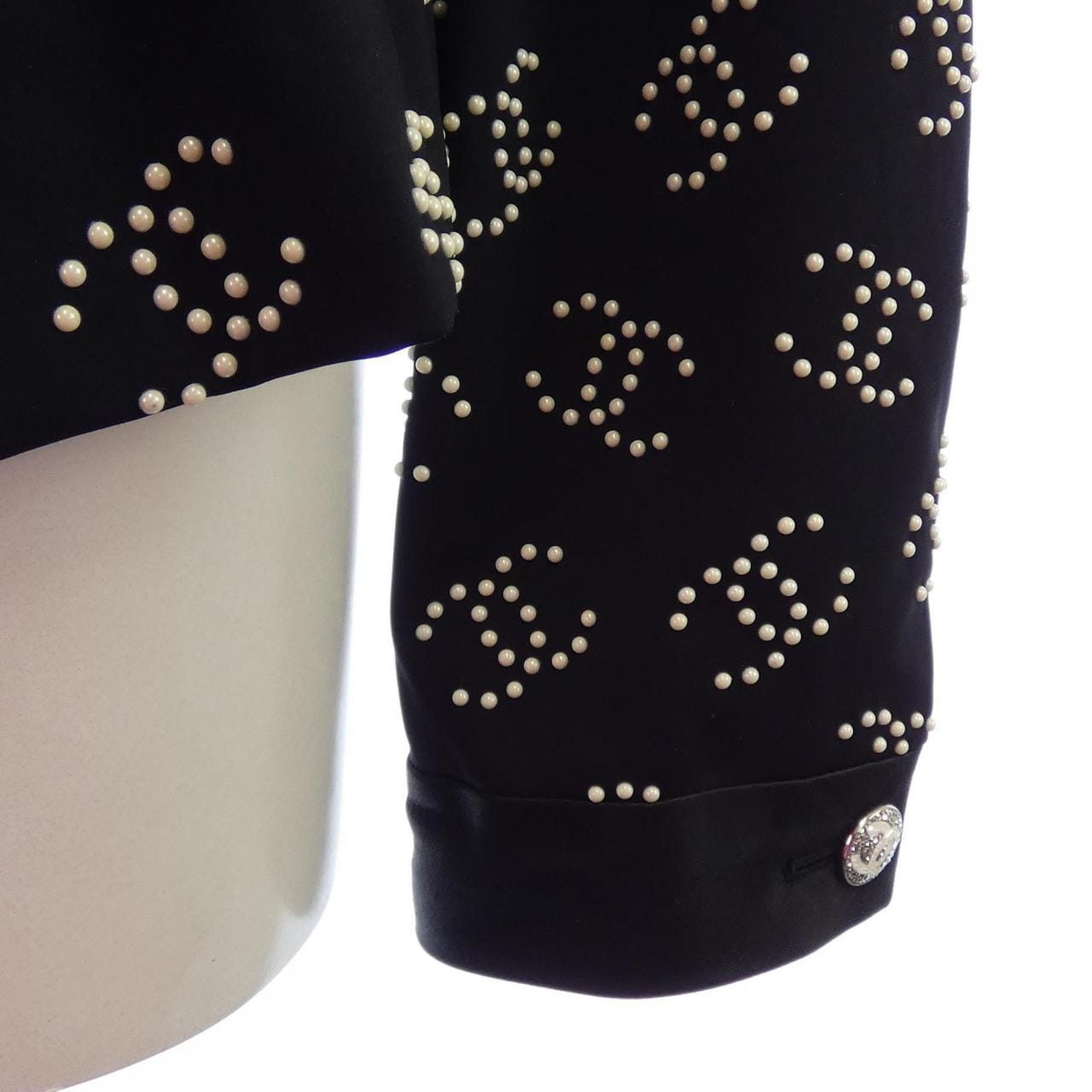 シャネル CHANEL LOOK42 P73967V65539 23C ノーカラージャケット