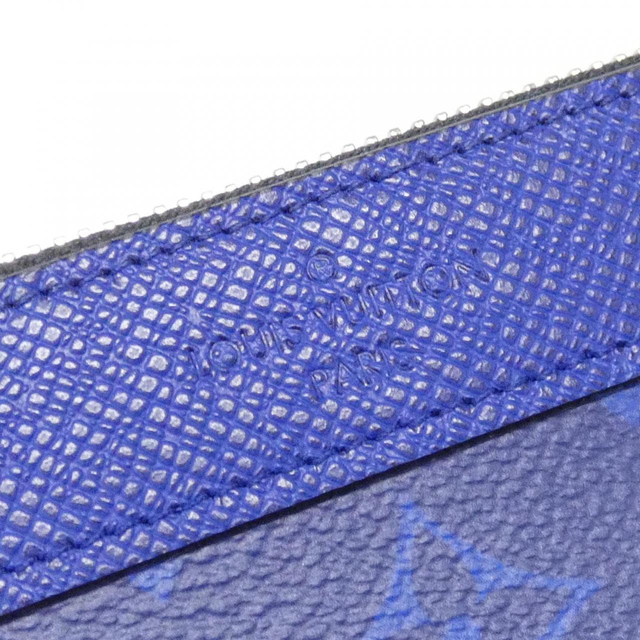 ルイヴィトン タイガ ラマ ポシェット ディスカバリー PM M30278 バッグ