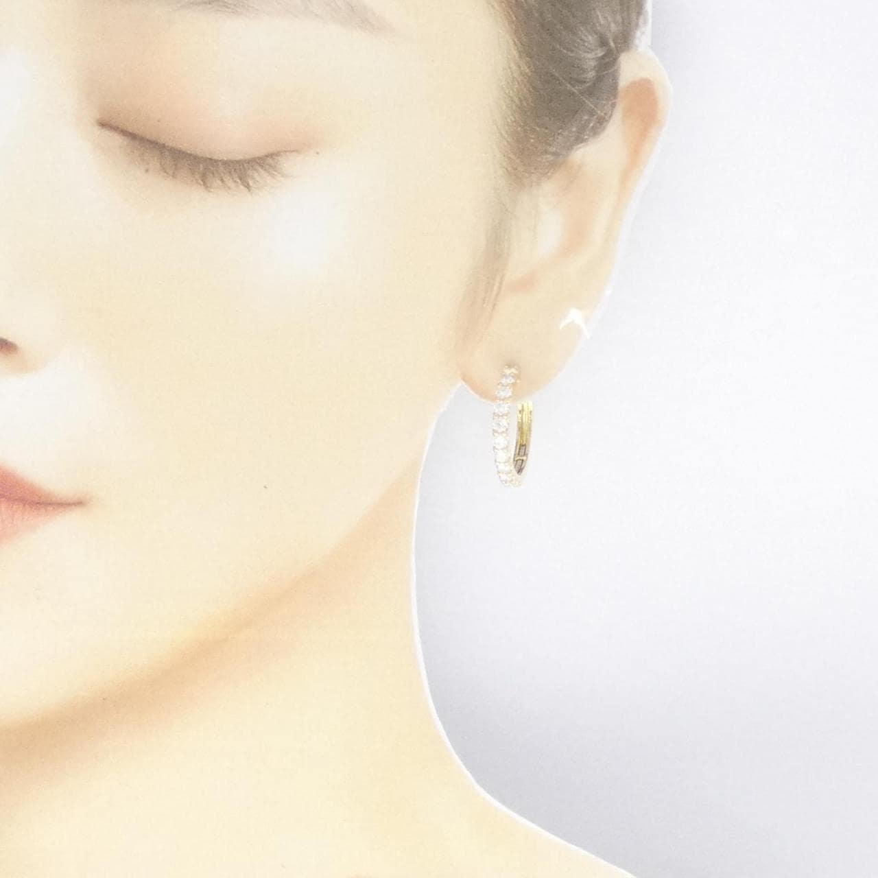 [BRAND NEW] K18YG Diamond earrings 2.004CT