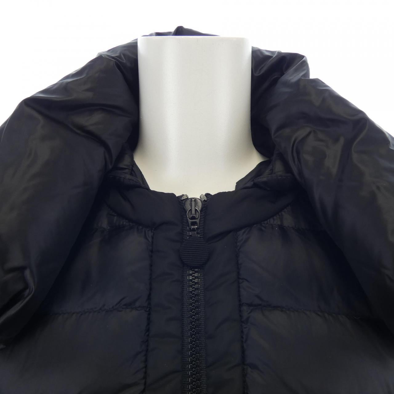 MONCLER MONCLER Down Coat