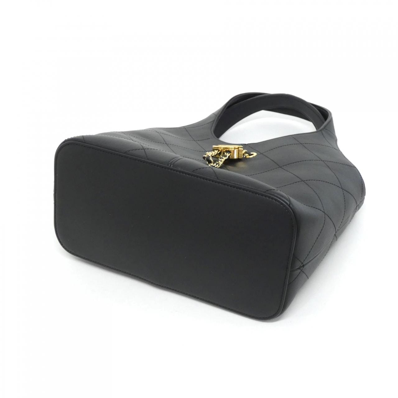 【未使用品】シャネル AS6108 バッグ