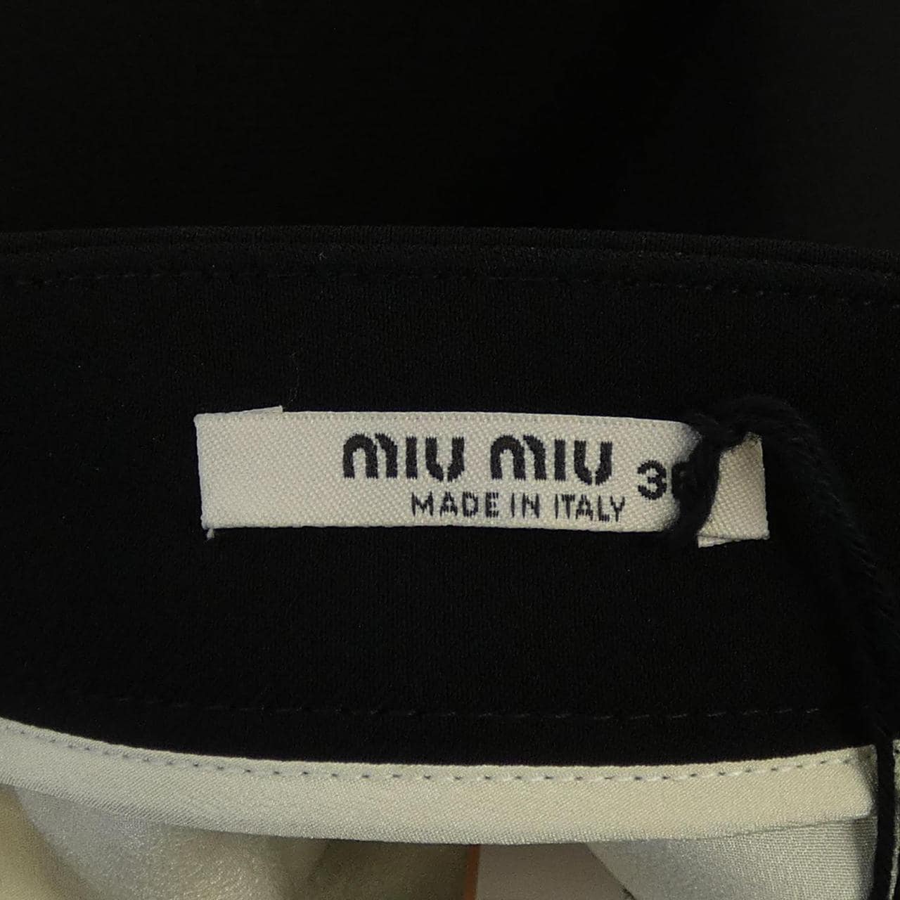 ミュウミュウ MIU MIU MG1209 186 スカート