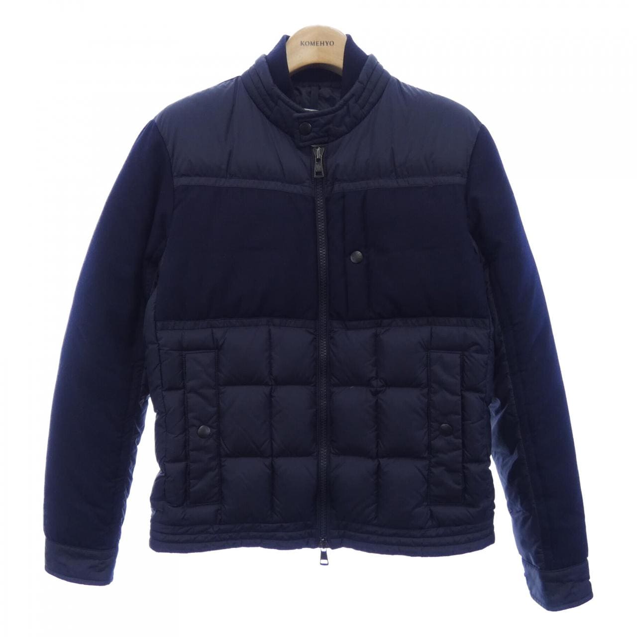 モンクレール MONCLER ダウンジャケット