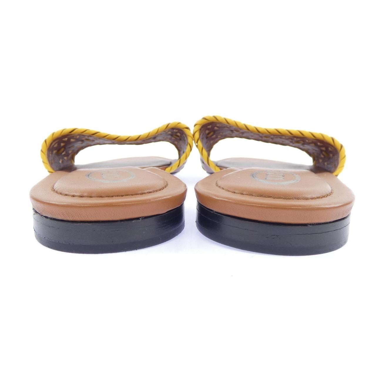 トッズ TOD'S サンダル