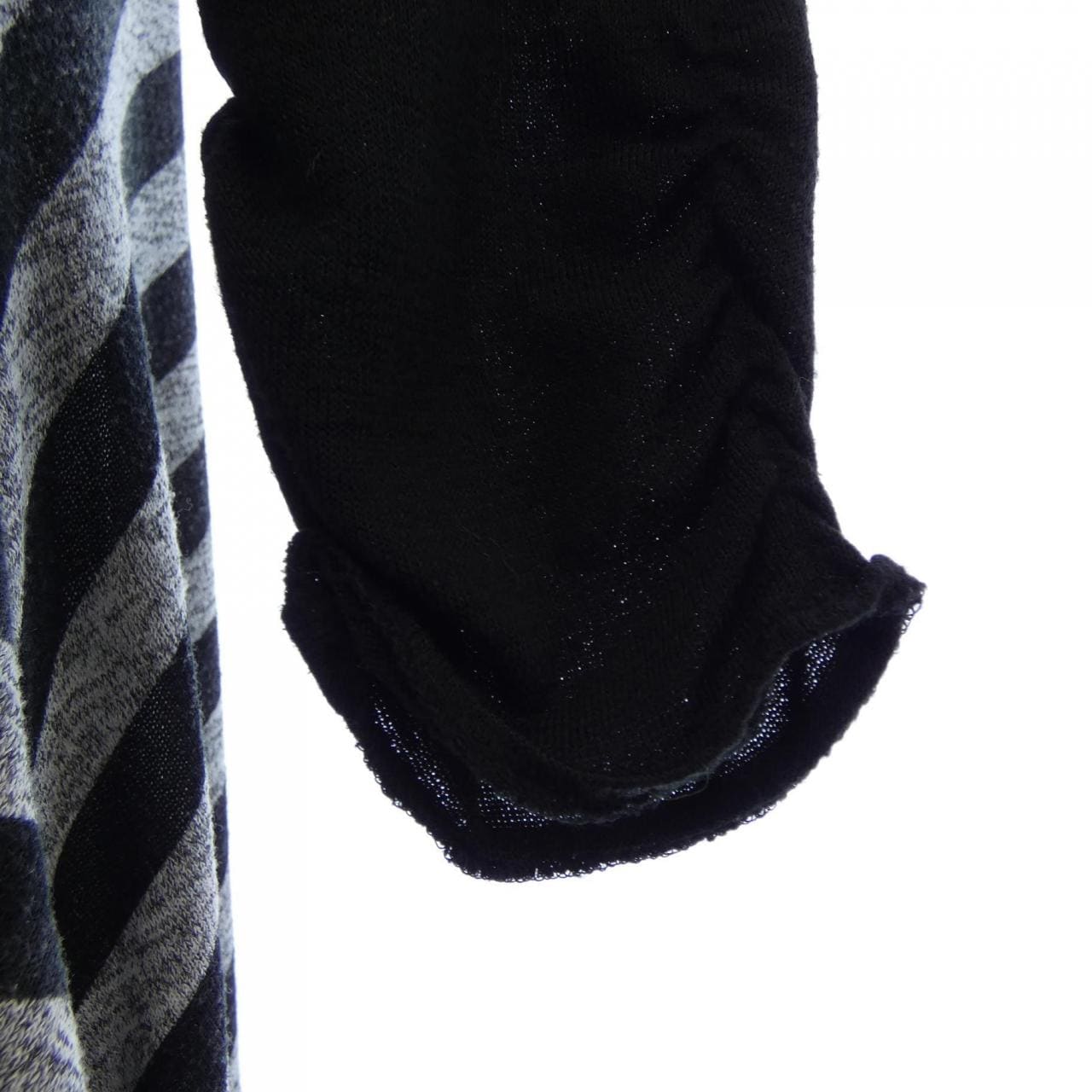 GKITALIYA トップス