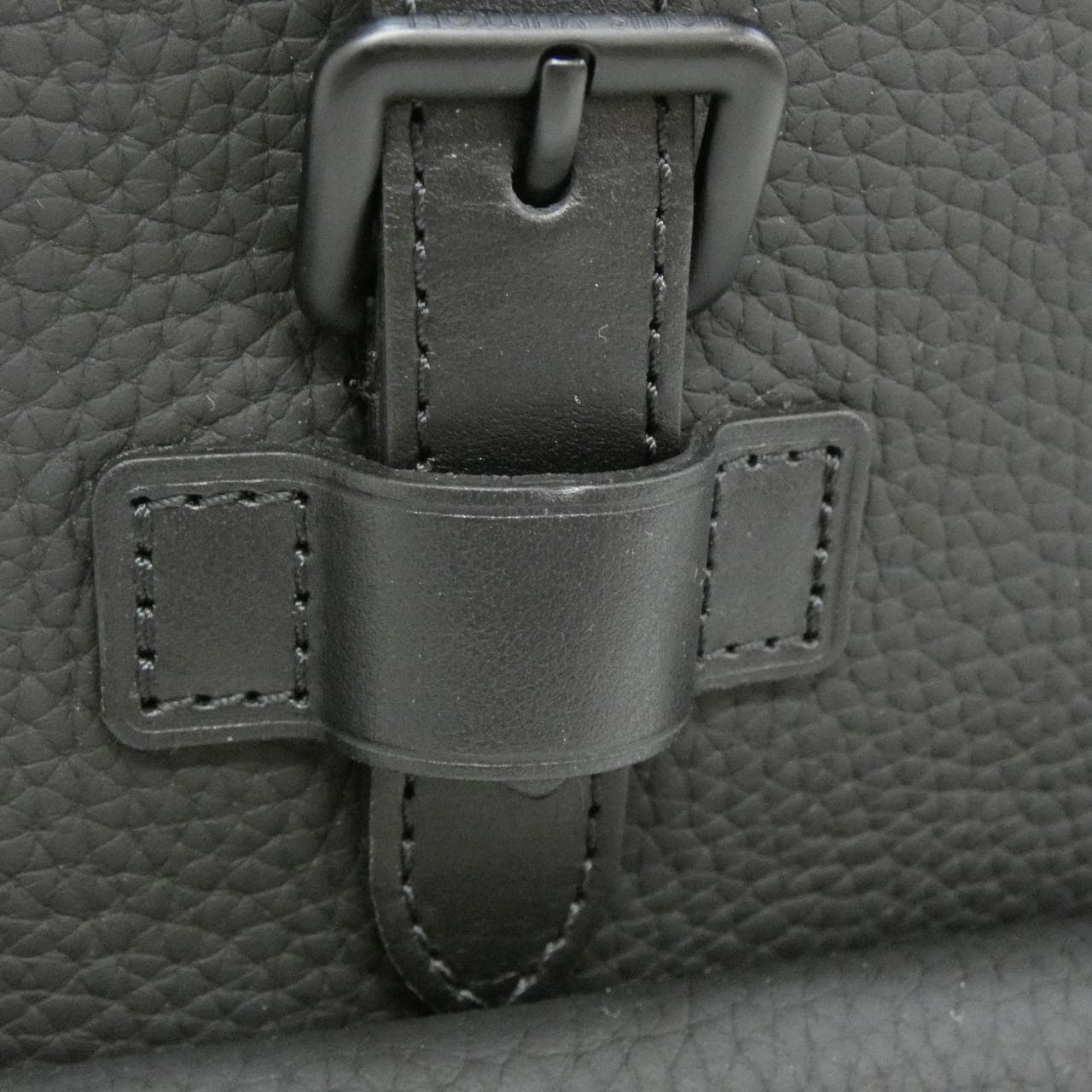 ルイヴィトン トリヨン クリストファー スリム バックパック M58644 リュックサック