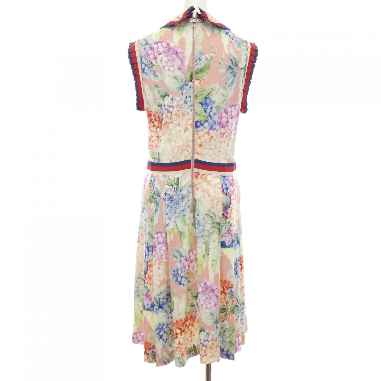 グッチ GUCCI 457038-X5L52 ワンピース