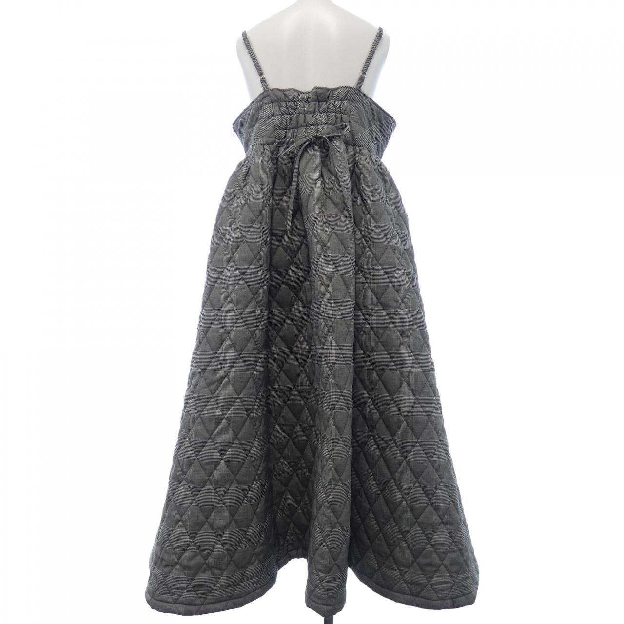 ロージーモンスター　ワンピース ロージーモンスター ワンピース