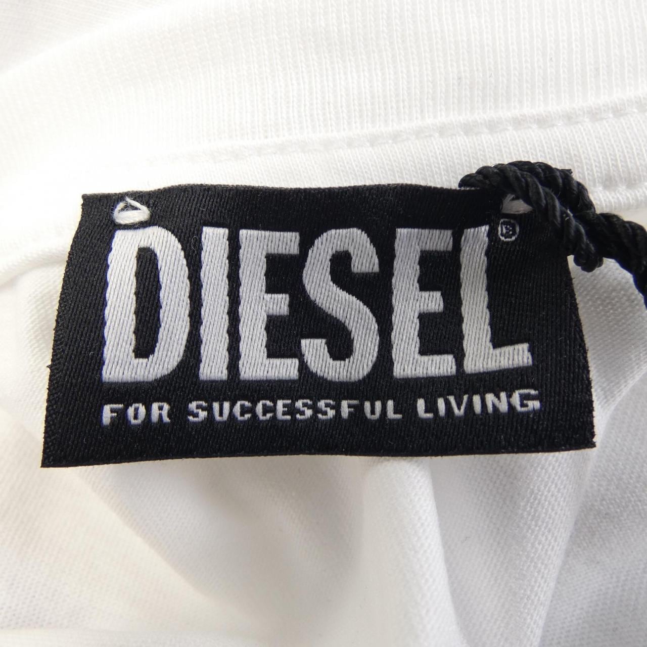 ディーゼル DIESEL A15461 RHERA Tシャツ