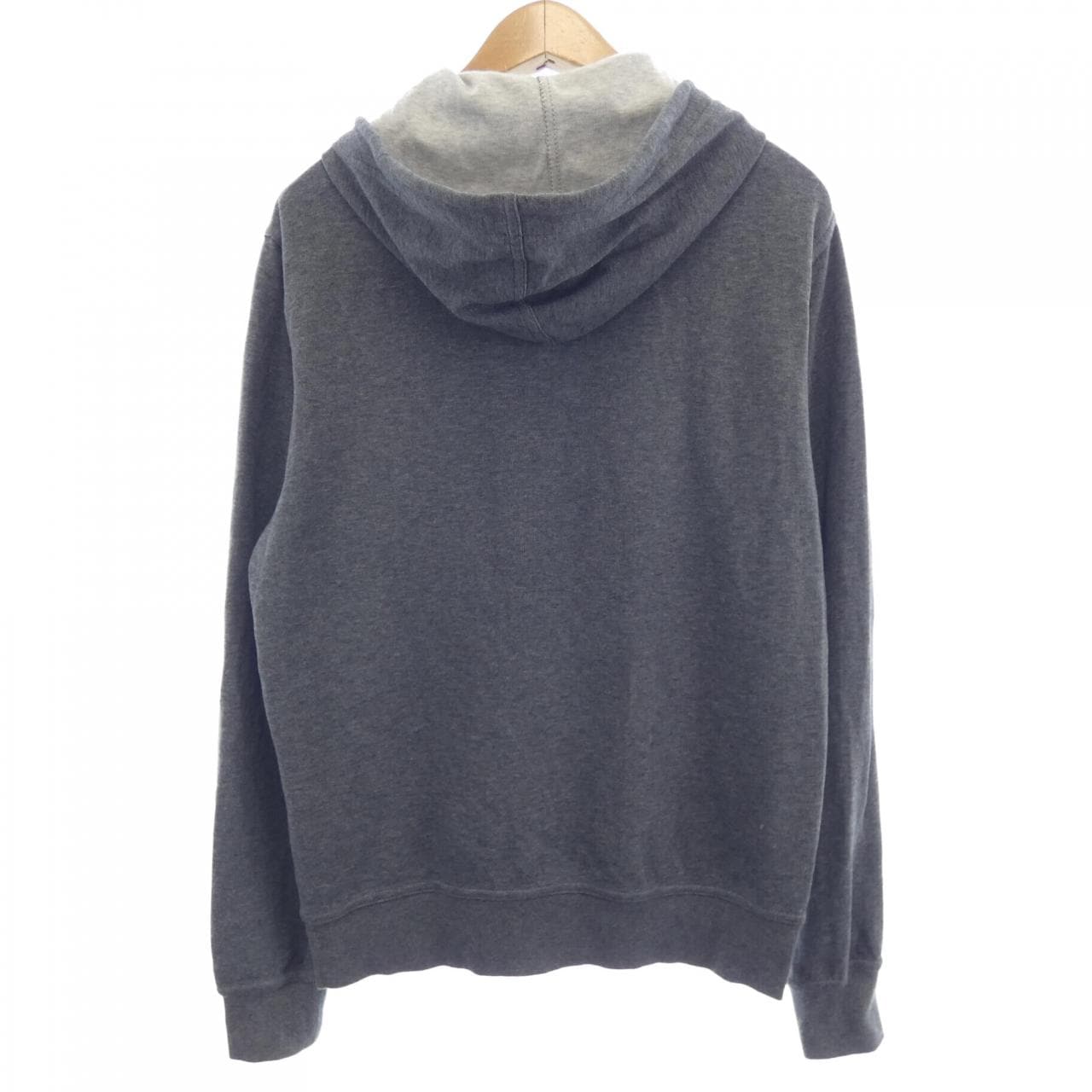 ブルネロクチネリ BRUNELLO CUCINELLI パーカー