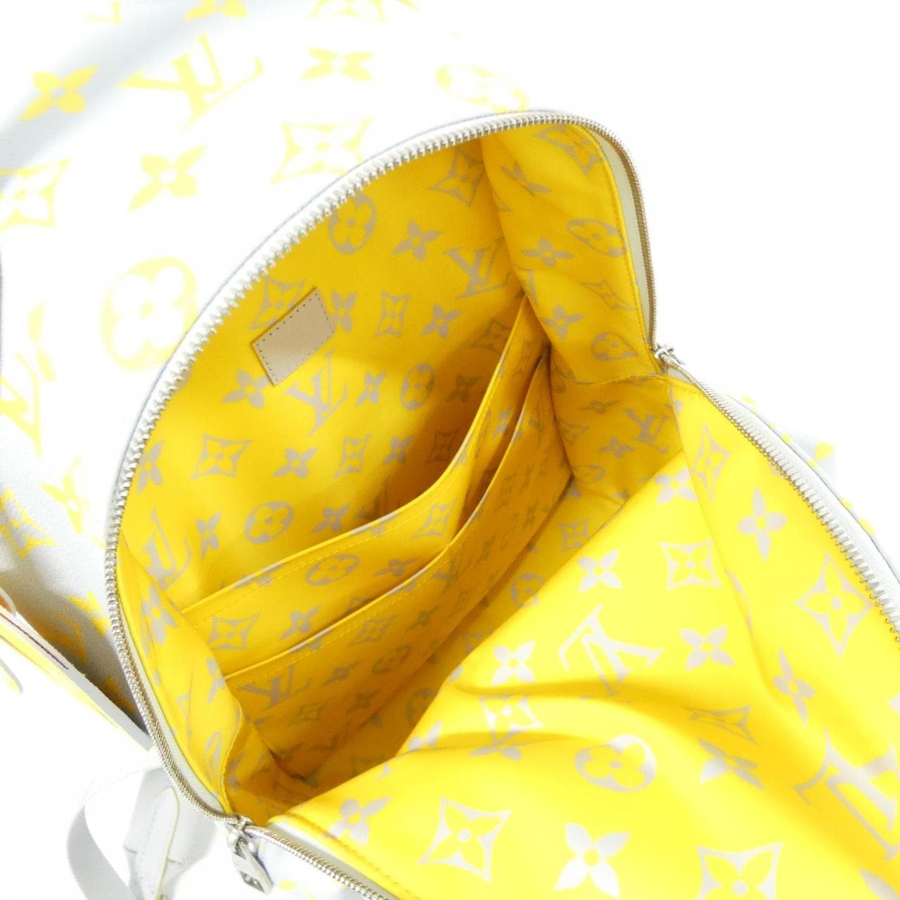 ルイヴィトン モノグラム グロウ ディスカバリー バックパック M14673 リュックサック