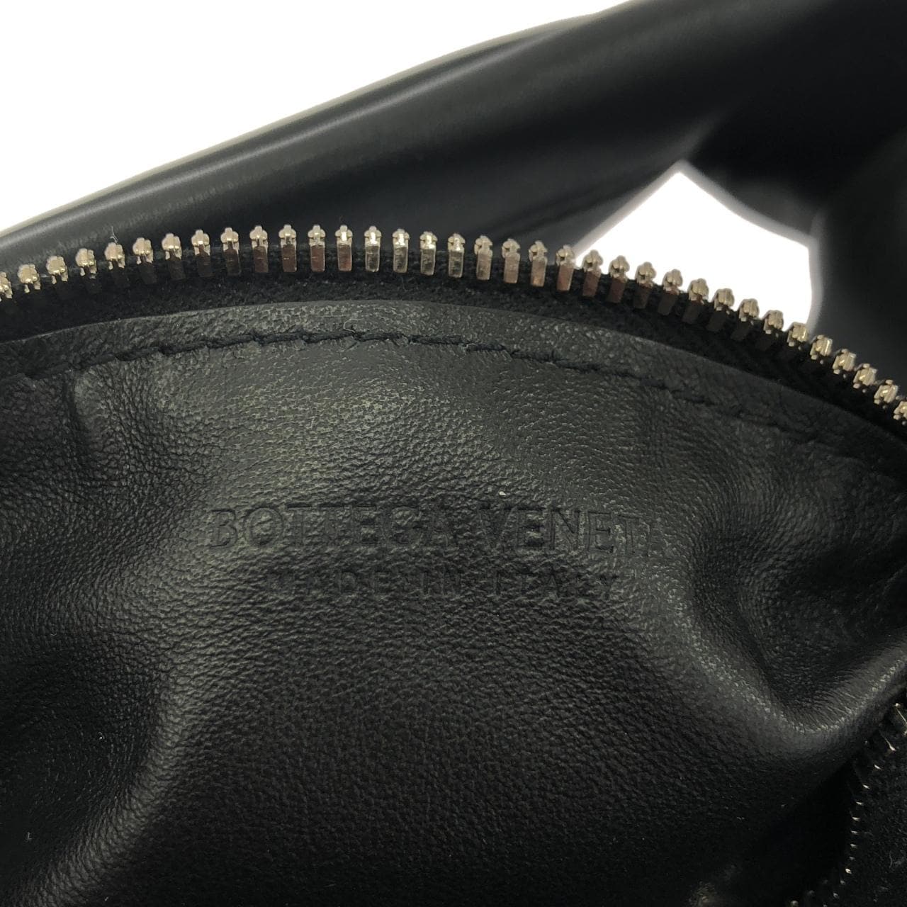 ボッテガヴェネタ 629635 VCP41 バッグ