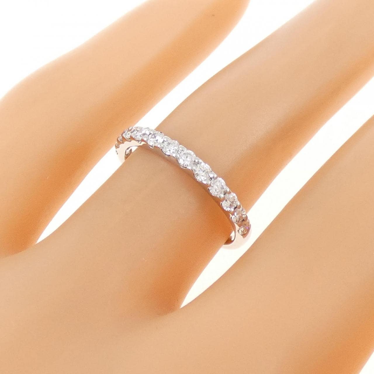 PT900 ハーフエタニティ ダイヤモンド リング 0.300CT